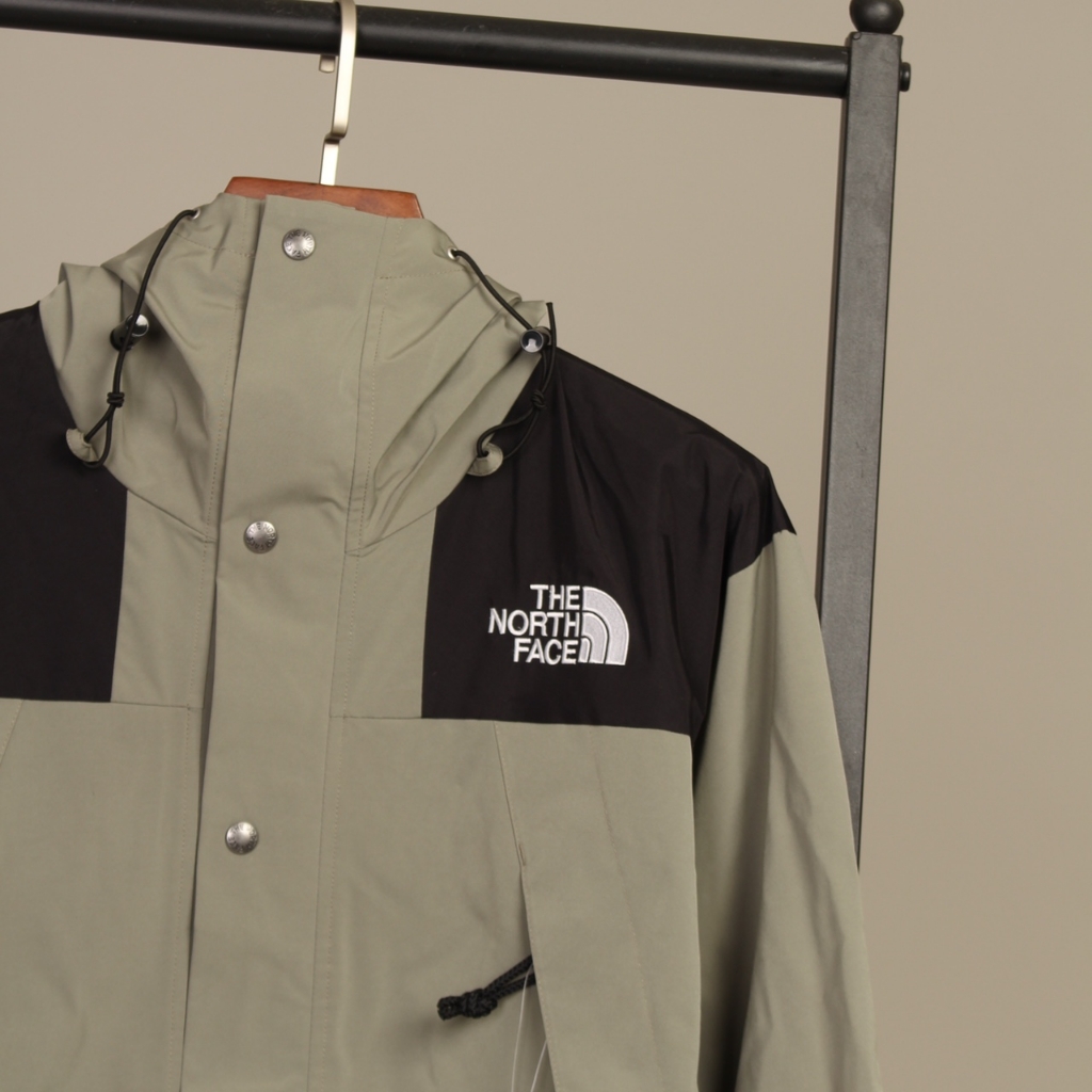 Supreme The North Face Arc Logo Mountain Parka